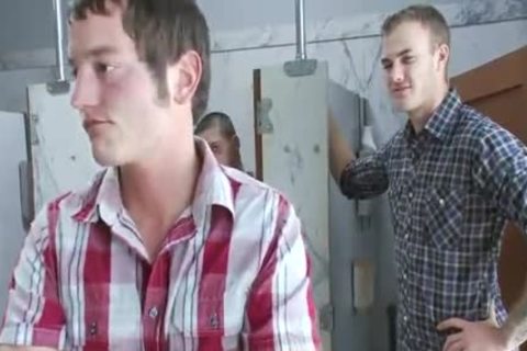 Bip Baths Fuckfest At Posh